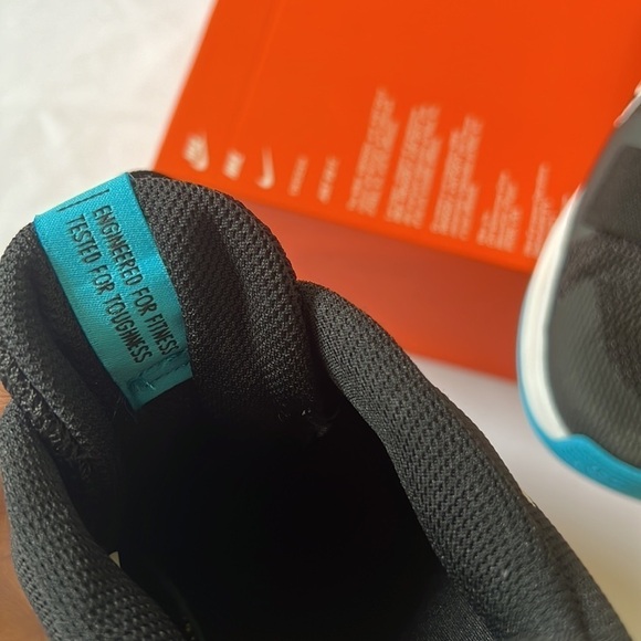 M NIKE MC TRAINER 2 size 12 - Picture 6 of 8